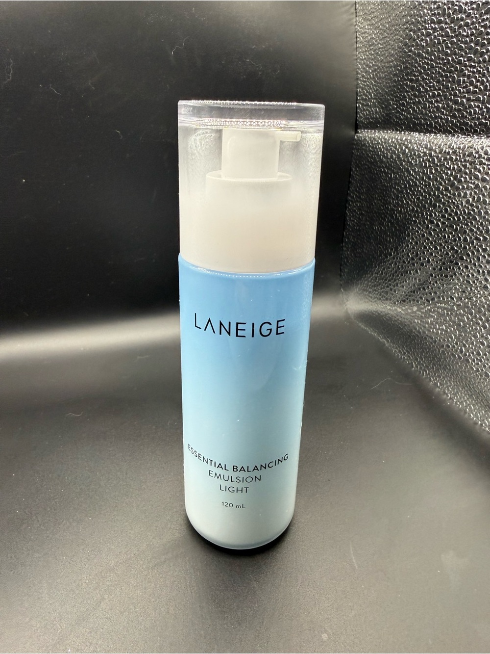 Laneige Essential Balancing Emulsion Light 120 ml